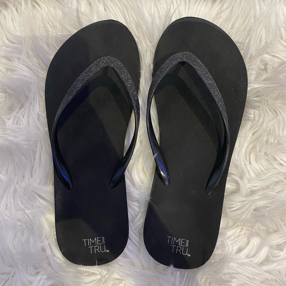 black sparkle flip flops